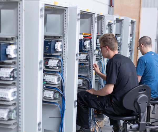 Technotron control panel paneelbouw