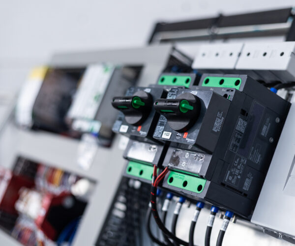 Technotron control panel paneelbouw