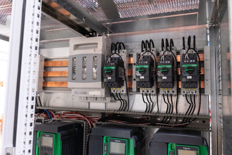 Technotron besturingskast elektrotechniek paneelbouw